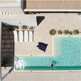 2 bedroom villa with infinity pool, near Alcamo, sleeps 4-5